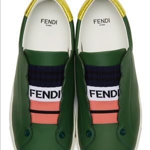 Meet your Posher, Lashaun